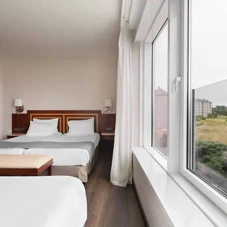 Отель Eurostars Ciudad De