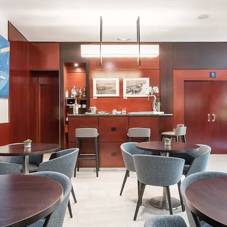 Eurostars Ciudad De Hotel A Coruña