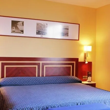 Eurostars Ciudad De Hotell 4*