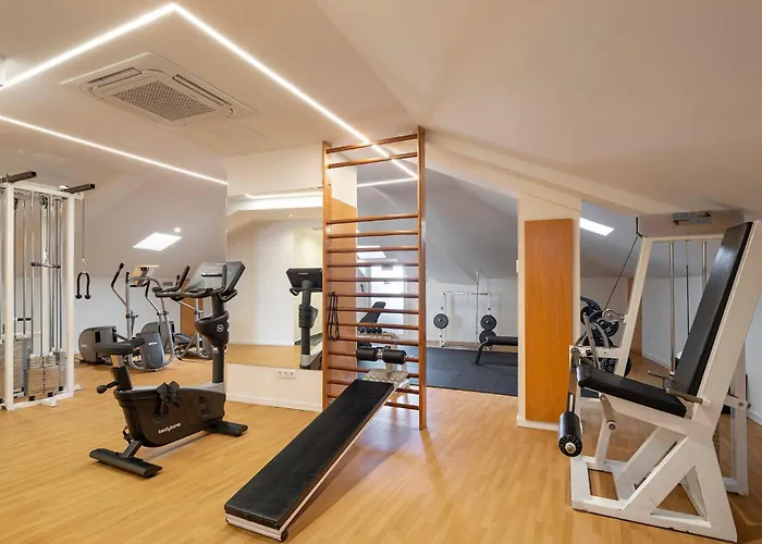 Hotel Eurostars Ciudad De 4*